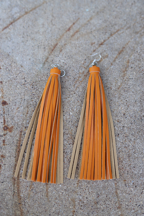71839 Orange Tassel Fringe Earrings ($4ea)